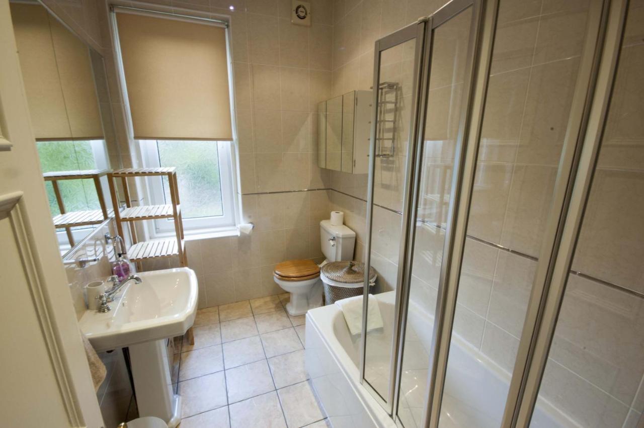 Pear Tree House Villa Stirling Bagian luar foto